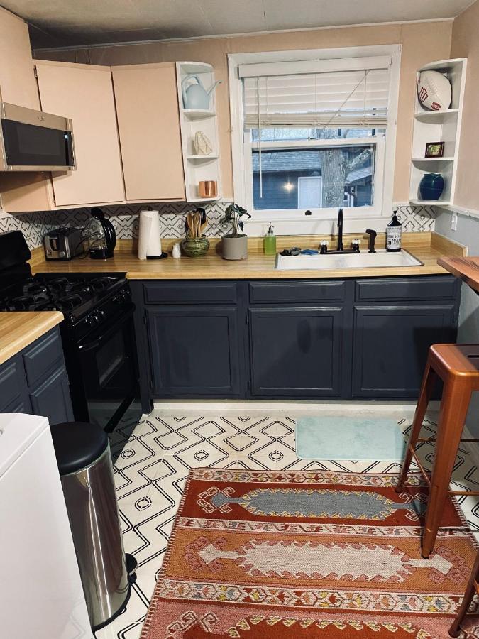 Boho-chic Travel Pad - Unit 2 Bloomington