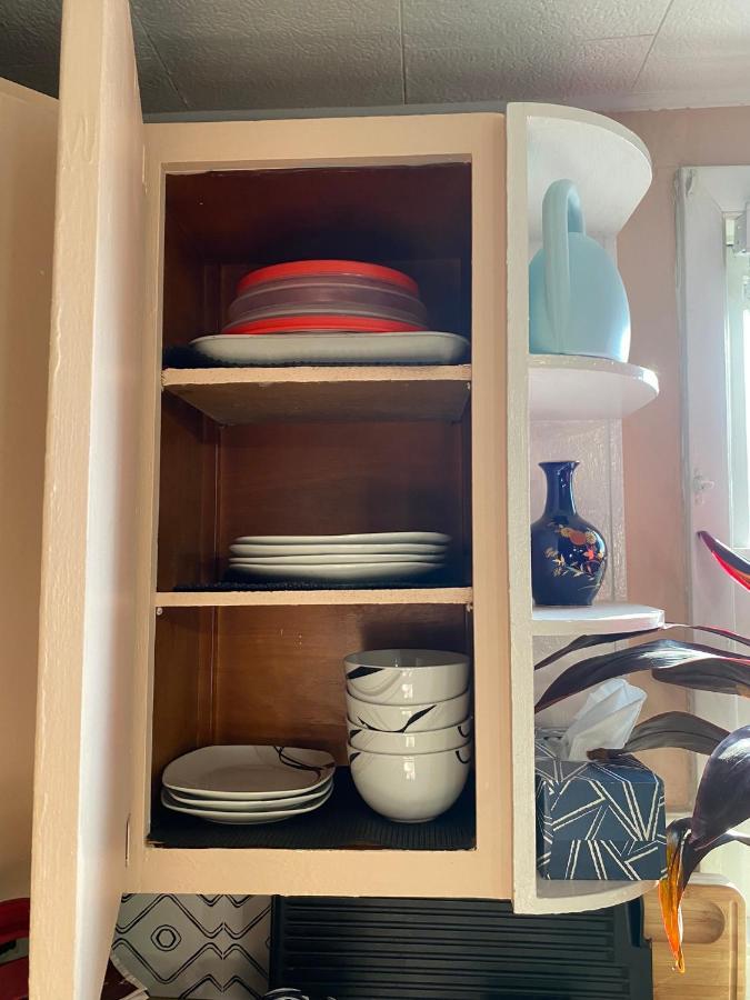 Apartment Boho-chic Travel Pad - Unit 2 *